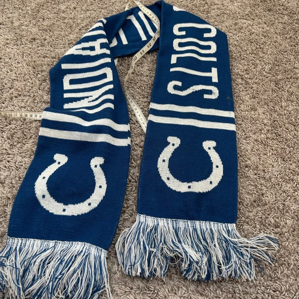 Indianapolis Colts Scarf NFL Football Team Knit Winter Fan Apparel Accessory‎